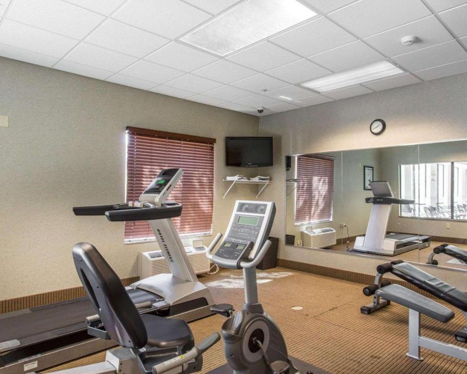 Comfort Inn & Suites Madisonville Ngoại thất bức ảnh
