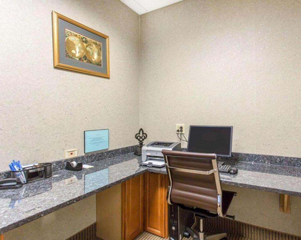 Comfort Inn & Suites Madisonville Ngoại thất bức ảnh