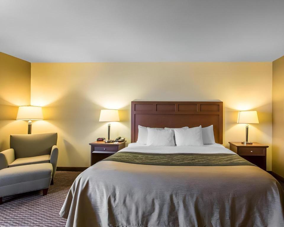 Comfort Inn & Suites Madisonville Ngoại thất bức ảnh