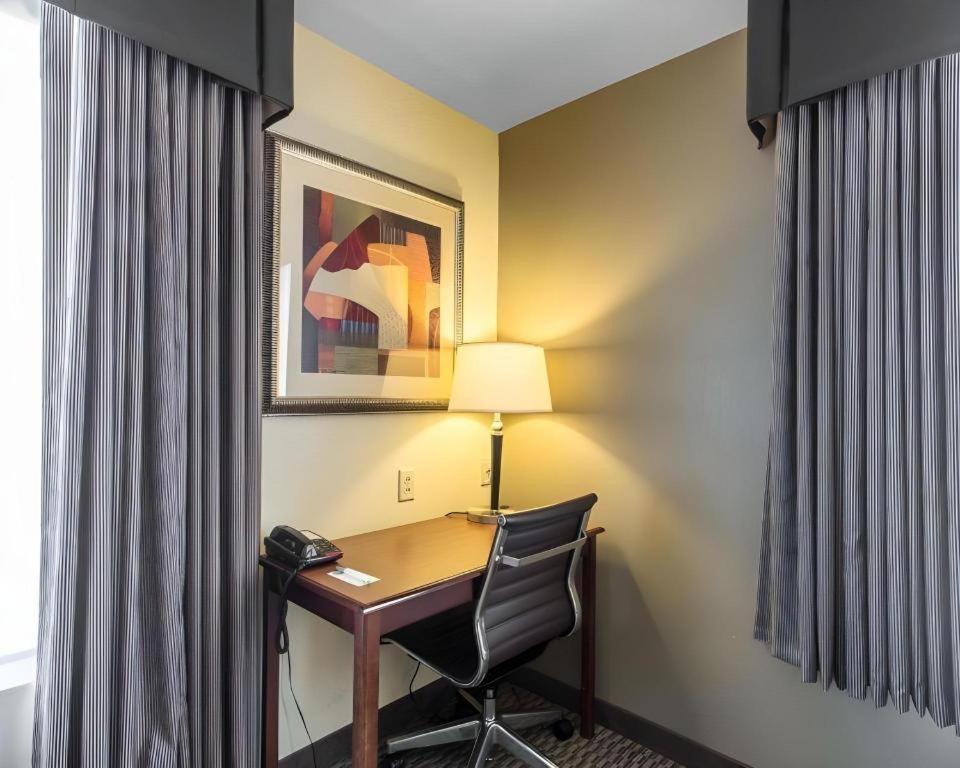 Comfort Inn & Suites Madisonville Ngoại thất bức ảnh