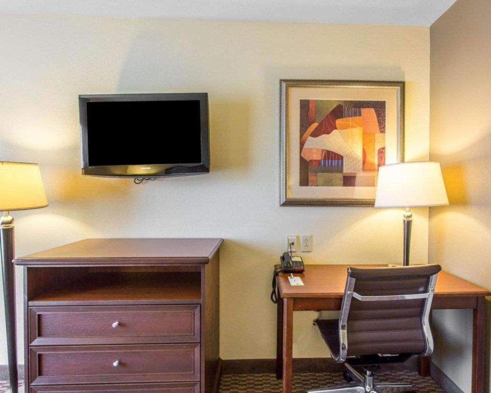Comfort Inn & Suites Madisonville Ngoại thất bức ảnh
