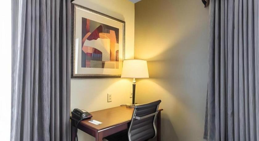 Comfort Inn & Suites Madisonville Ngoại thất bức ảnh